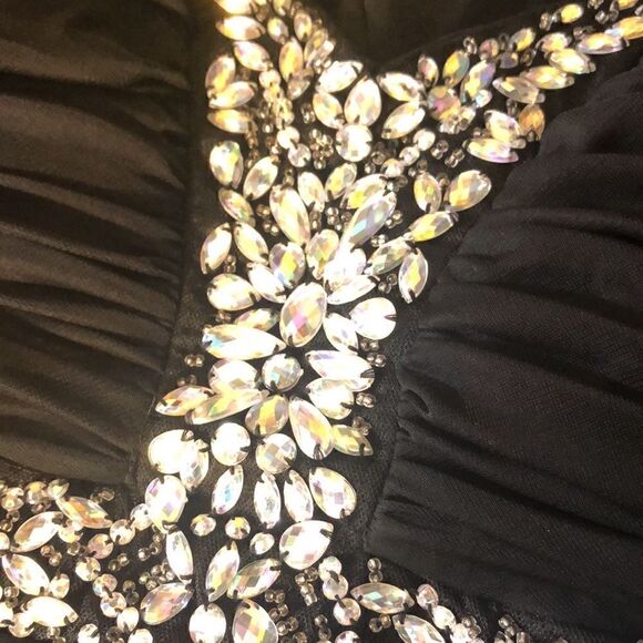 B Smart black chiffon formal dress size 3 - Picture 3 of 10